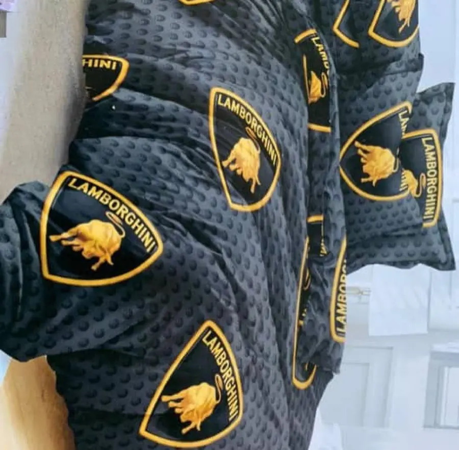 Lamborghini-pattern comforter